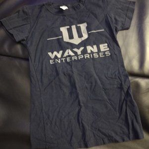 Wayne Enterprises T-Shirt Size S